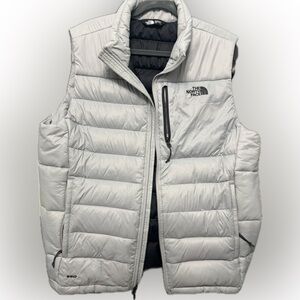 The North Face Men's Light Gray Puffer Vest